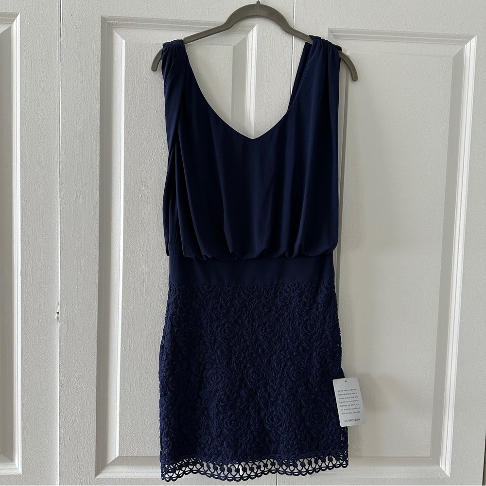 New with Tags Laundry By Shelli Segal Navy Blue Dress with Lace Trim sz 0